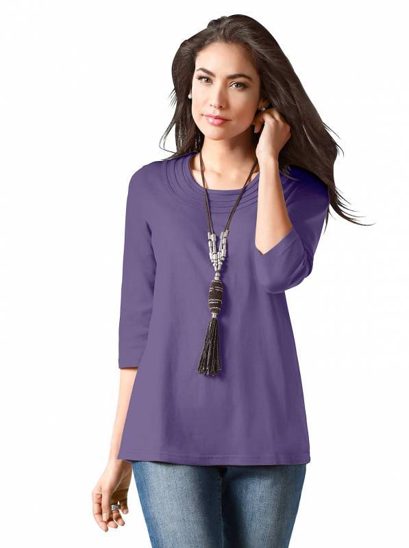 Фиолетовая кофта Фиолетовая кофта